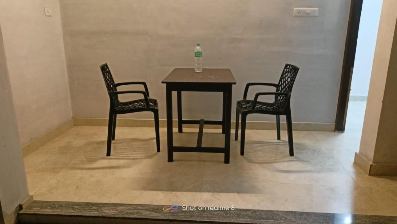 Agape Marari Apartment Марарикулам Екстериор снимка