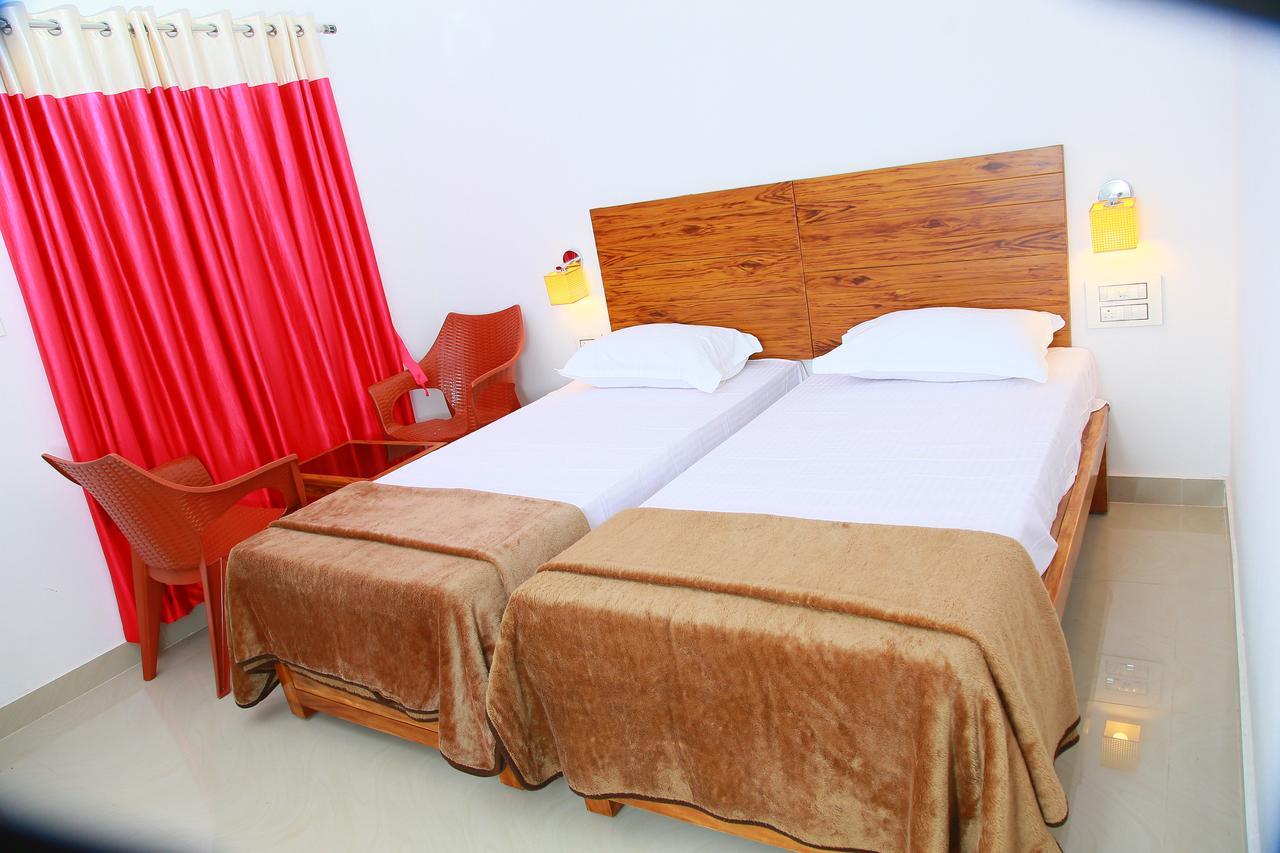 Agape Marari Apartment Марарикулам Екстериор снимка